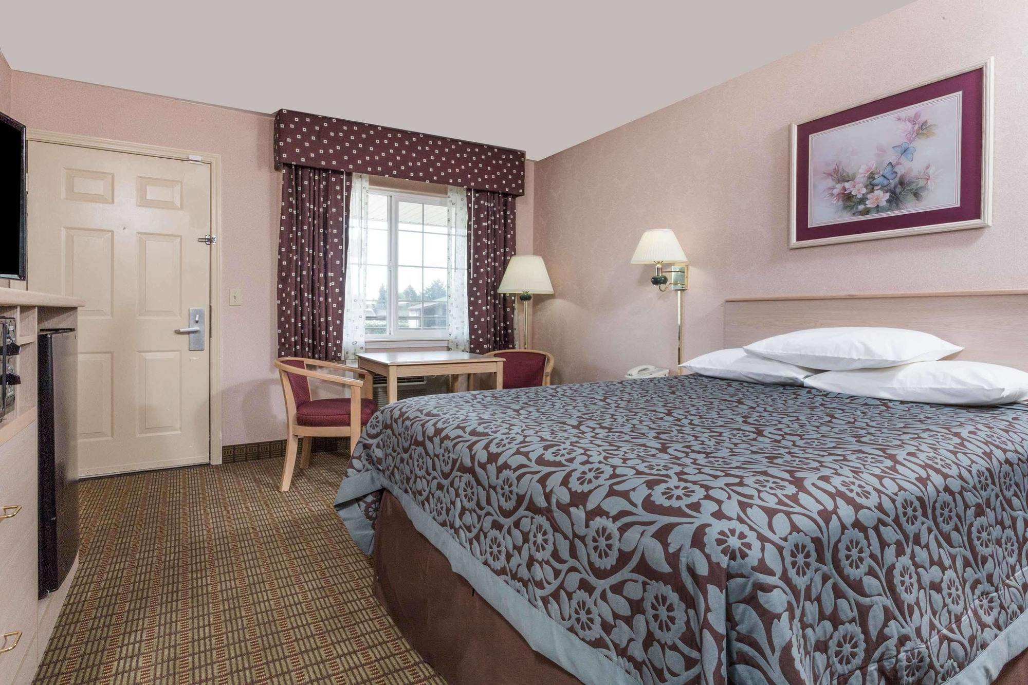 Days By Wyndham Hotel